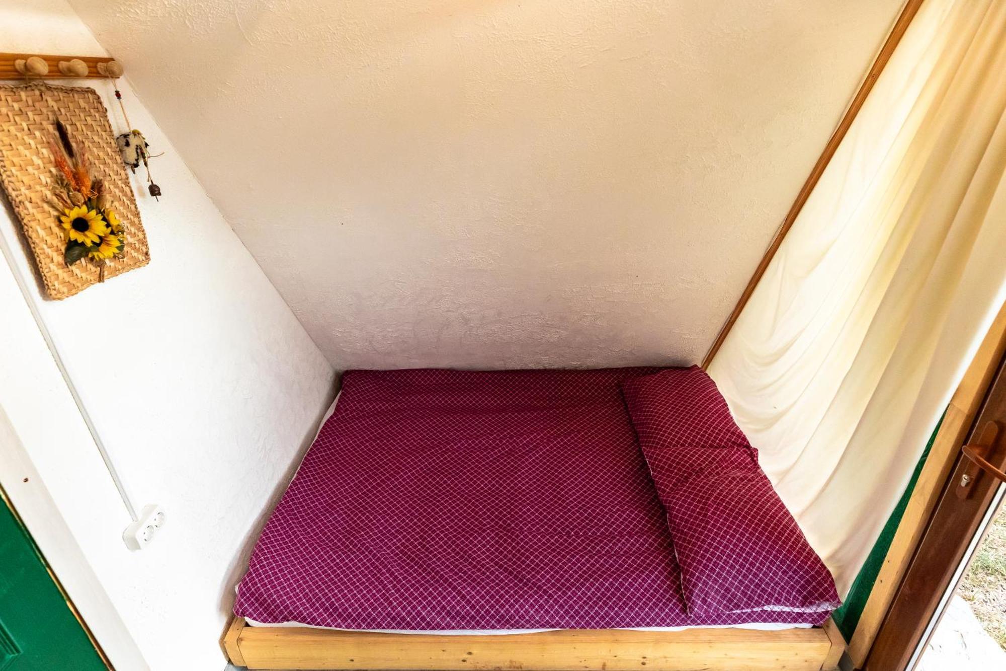 Catunu' Lui Emil Villa Carbunesti Екстериор снимка